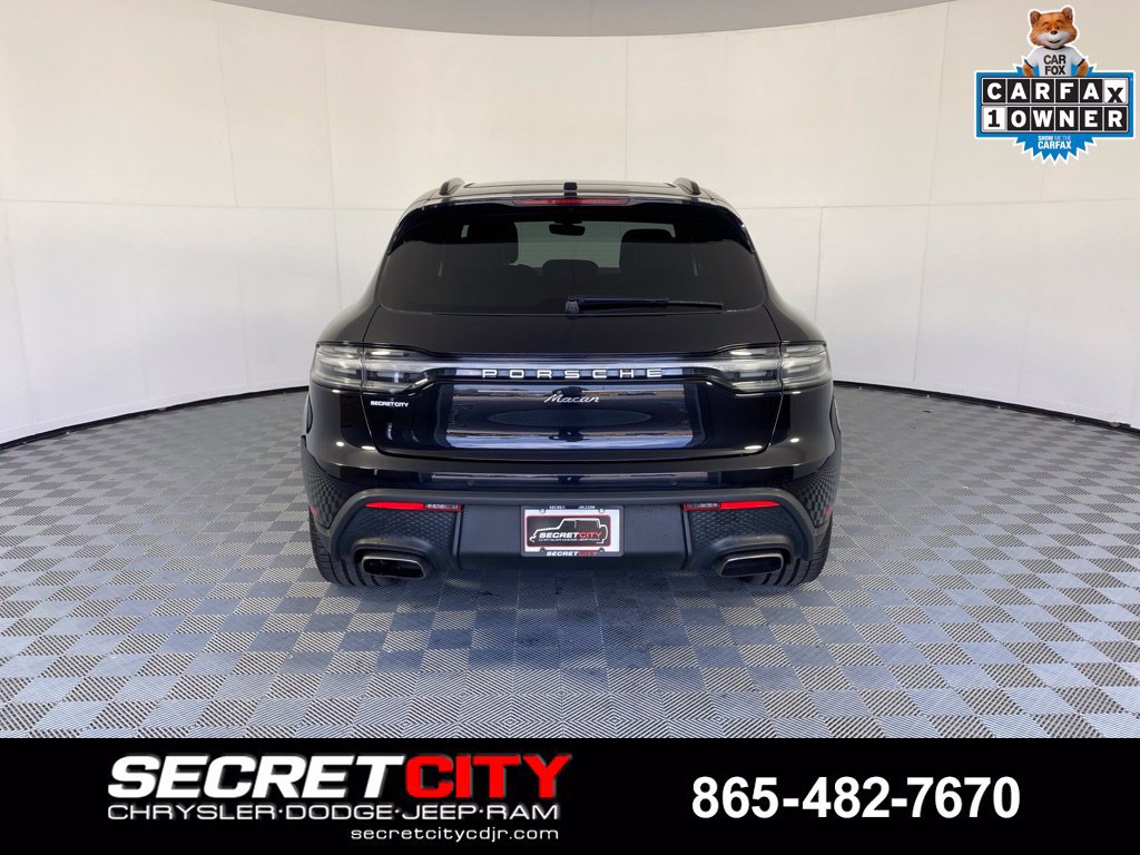 Used 2023 Porsche Macan AWD/4WD image 6