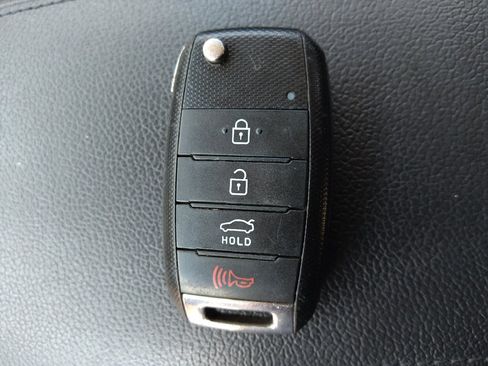 Used 2018 Kia Forte LX w/ LX Popular Package FWD image 32
