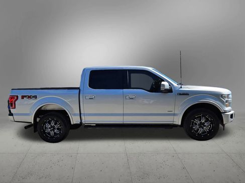 Used 2017 Ford F150 Lariat image 7