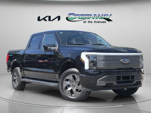 Used 2023 Ford F150 Lightning Lariat AWD/4WD image 1