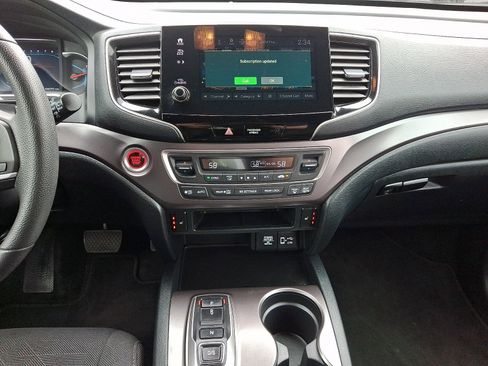 Certified 2022 Honda Pilot Sport image 15