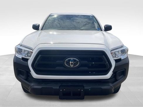 Used 2022 Toyota Tacoma SR RWD image 14