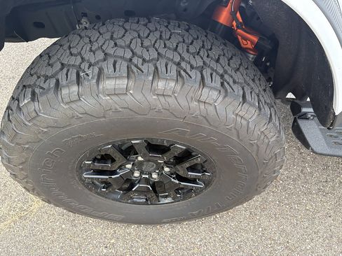 Used 2024 Ford Bronco Raptor AWD/4WD image 11