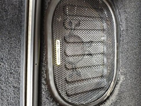 Used 2018 Jeep Wrangler Unlimited Sport w/ Connectivity Group image 26