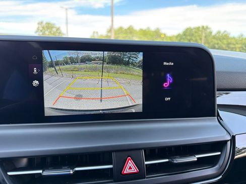 Certified 2025 Kia Seltos S AWD/4WD image 11
