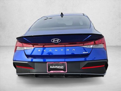 New 2026 Hyundai Elantra Sport image 9