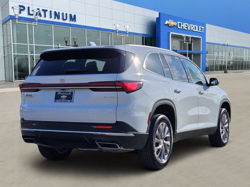 Used 2026 Buick Enclave Preferred FWD image 5