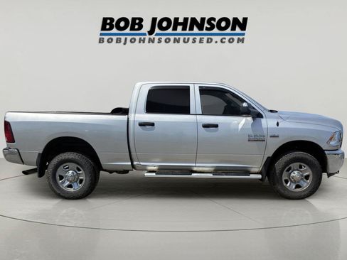 Used 2015 RAM 2500 Tradesman w/ Chrome Appearance Group AWD/4WD image 2