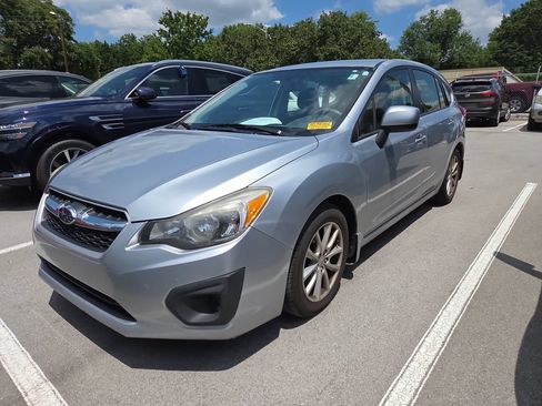 Used 2014 Subaru Impreza 2.0i Premium w/ All-Weather Package w/CVT AWD/4WD image 5