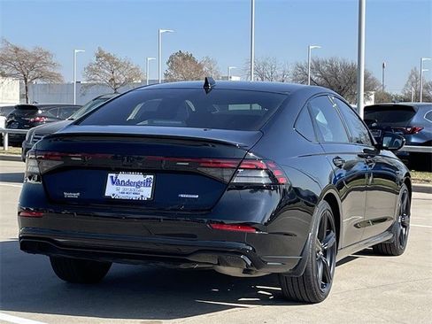 Certified 2025 Honda Accord Sport image 4