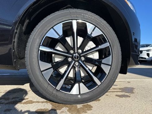 New 2026 Volvo XC60 B5 Plus w/ Protection Package Premier image 9
