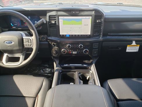 New 2026 Ford F350 Lariat w/ Black Appearance Package image 7