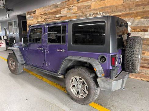 Used 2017 Jeep Wrangler Unlimited Sport AWD/4WD image 6