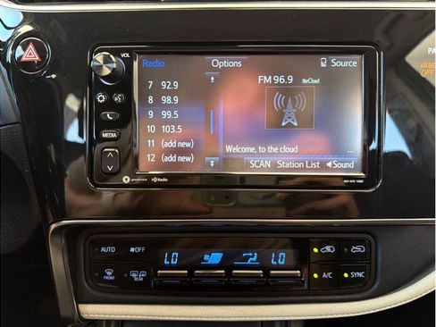 Used 2017 Toyota Corolla iM FWD image 20