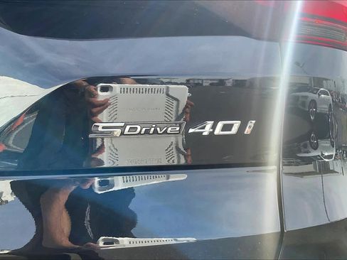 Used 2023 BMW X5 sDrive40i w/ Premium Package image 11