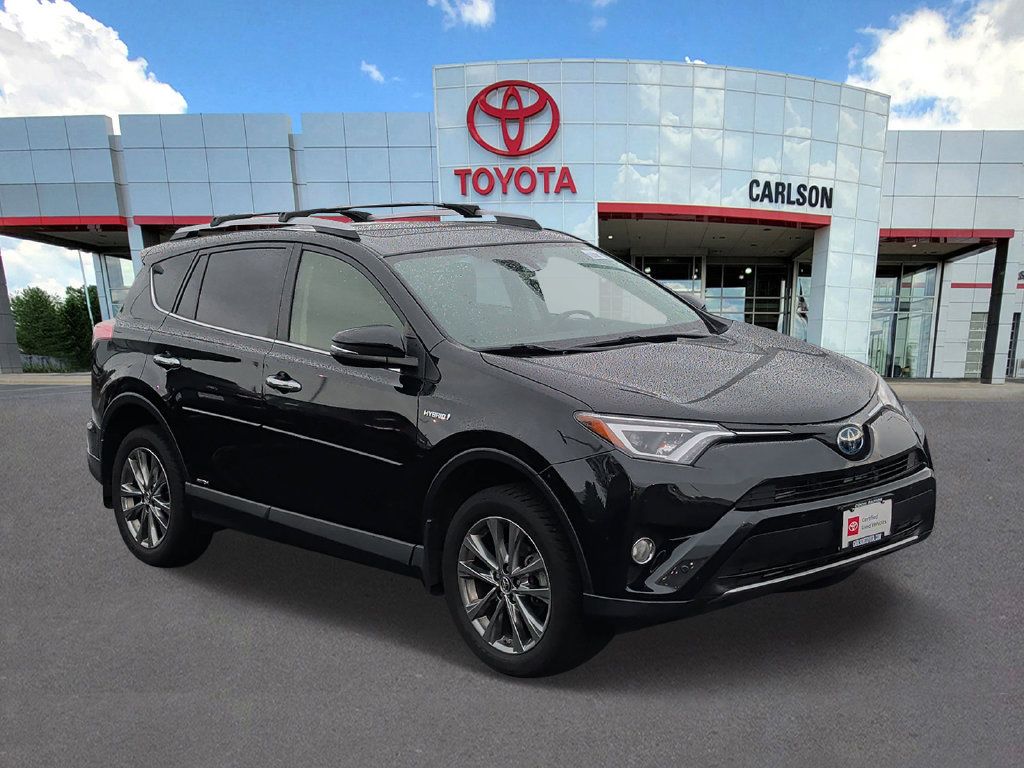 Used 2018 Toyota RAV4 Limited w/ Carpet Mat Package AWD/4WD image 2