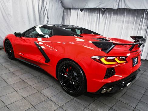 Used 2024 Chevrolet Corvette Stingray Convertible RWD image 5