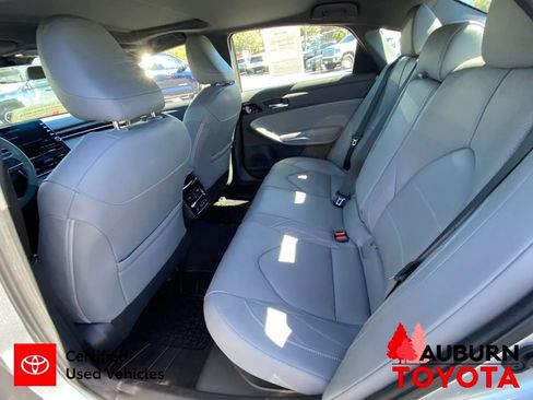 Certified 2019 Toyota Avalon Limited w/ Advanced Safety Package FWD image 24