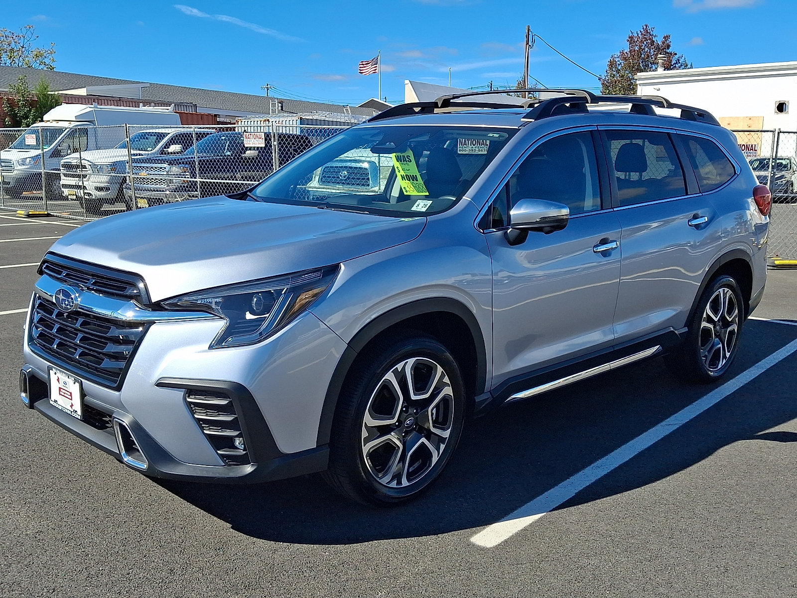 Certified 2023 Subaru Ascent Touring AWD/4WD image 3