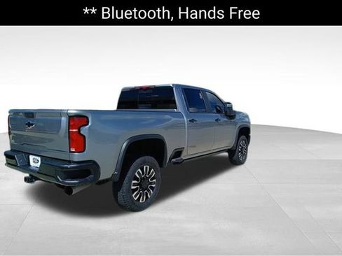 Used 2026 Chevrolet Silverado 2500 ZR2 AWD/4WD image 5