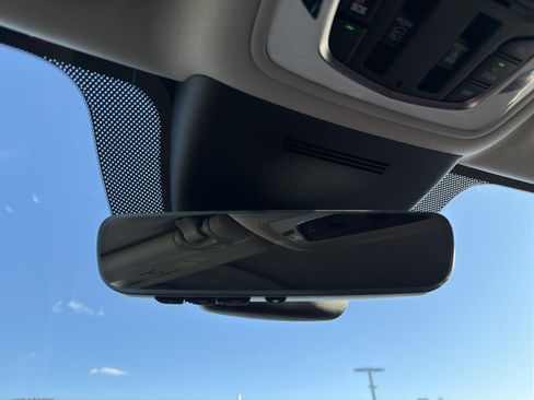 Used 2025 Acura MDX SH-AWD image 27