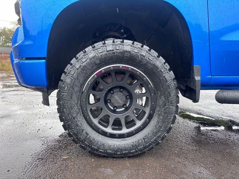 New 2025 Chevrolet Silverado 1500 Custom image 12