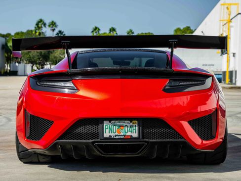 Used 2017 Acura NSX image 6