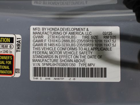 Used 2025 Honda Odyssey Sport-L image 42