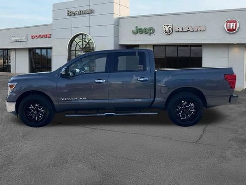 Used 2019 Nissan Titan SL RWD image 4