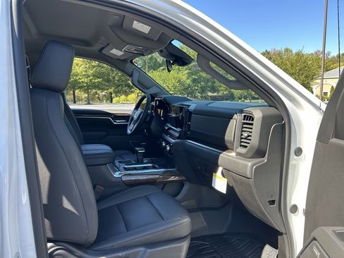 New 2026 GMC Sierra 1500 Elevation w/ Elevation Premium Package image 39