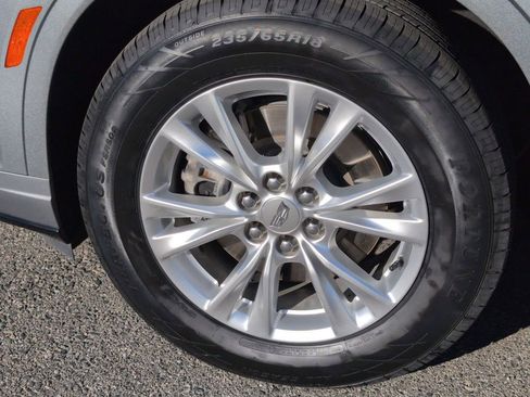 Certified 2023 Cadillac XT6 Luxury image 34