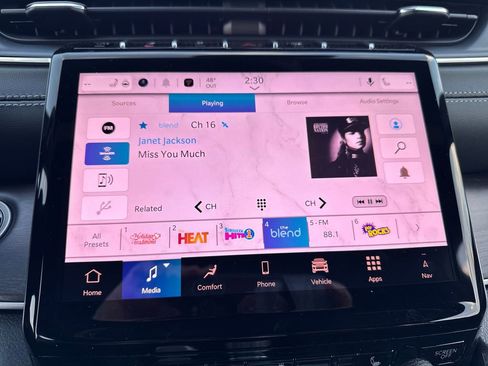 Certified 2025 Jeep Grand Cherokee Limited w/ Trailer Tow Package image 24