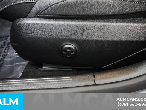 Used 2026 Mercedes-Benz C 300 Sedan image 29