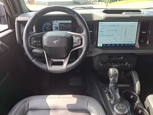 Used 2024 Ford Bronco Big Bend AWD/4WD image 11