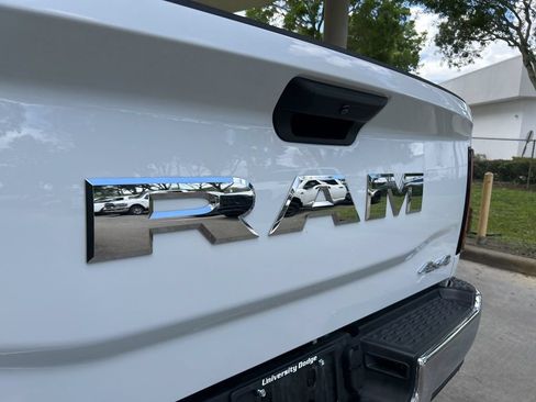 Used 2025 RAM 2500 Big Horn AWD/4WD image 23
