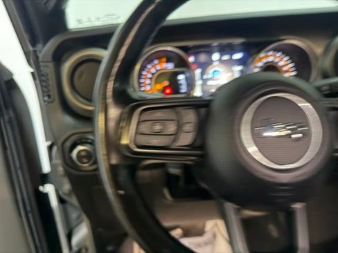 Used 2021 Jeep Gladiator Sport AWD/4WD image 21