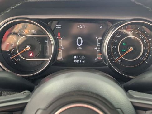 Used 2022 Jeep Wrangler Unlimited Sport AWD/4WD image 16
