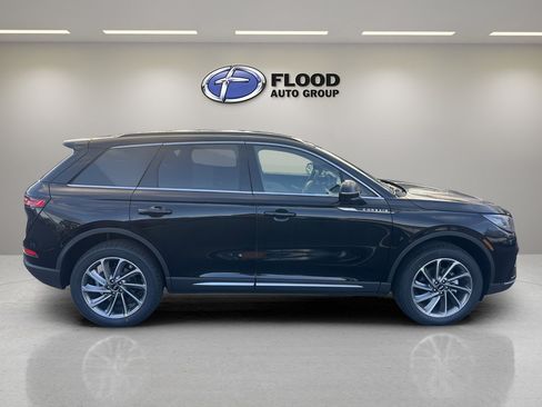 New 2026 Lincoln Corsair Premiere image 5