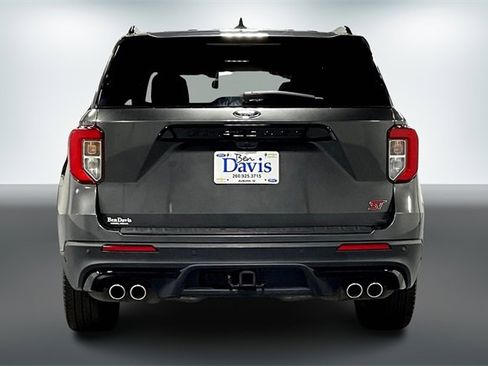 Used 2020 Ford Explorer ST w/ ST Street Pack image 5