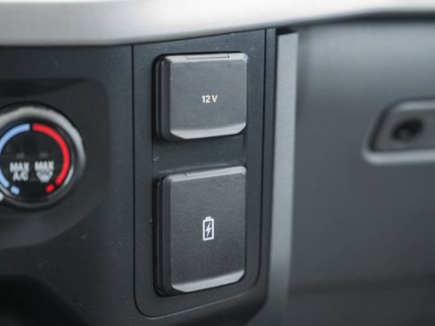 Used 2021 Ford F150 XLT AWD/4WD image 28