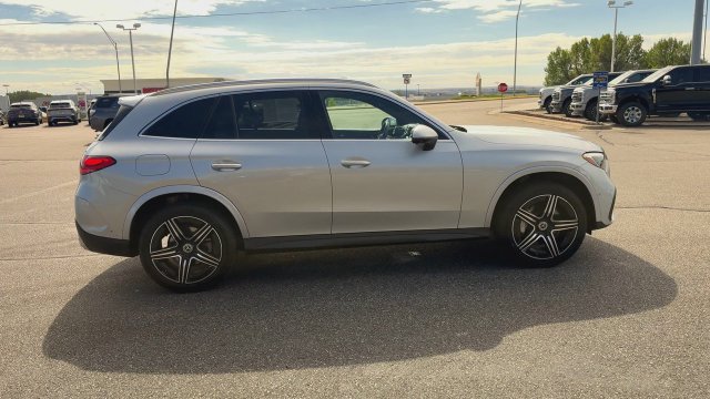 Used 2023 Mercedes-Benz GLC 300 4MATIC image 9
