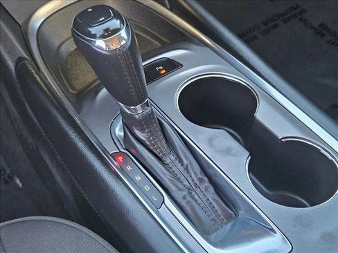 Used 2017 Chevrolet Malibu LT w/ Driver Confidence Package image 12