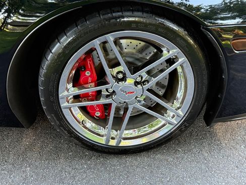 Used 2008 Chevrolet Corvette Z06 w/ Preferred Equipment Group RWD image 31