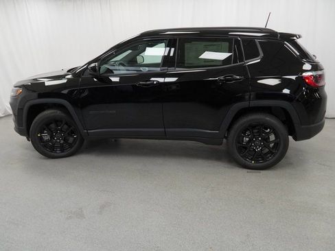 New 2026 Jeep Compass Latitude AWD/4WD image 14