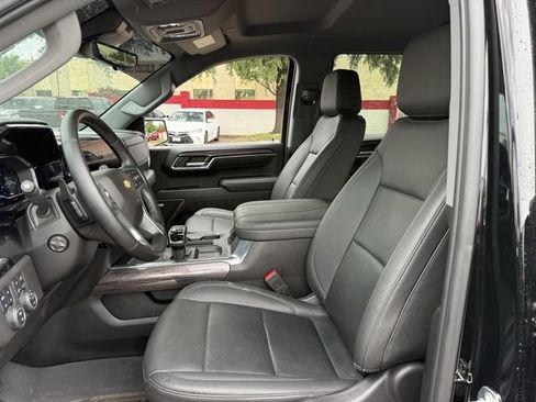 Used 2023 Chevrolet Silverado 1500 LTZ w/ Technology Package AWD/4WD image 28