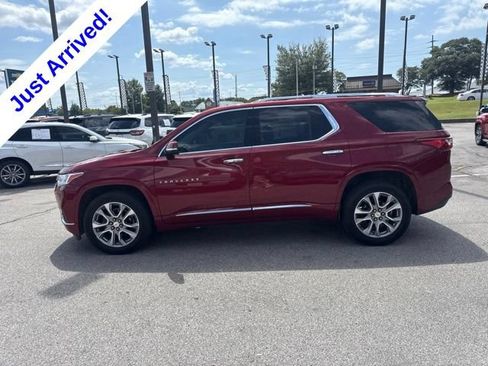 Used 2020 Chevrolet Traverse Premier FWD image 9