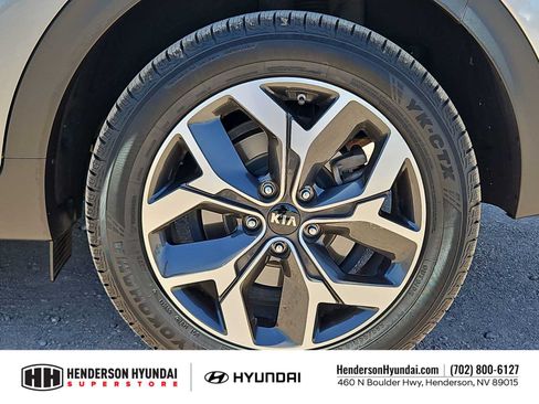 Used 2021 Kia Sportage EX w/ EX Technology Package AWD/4WD image 14