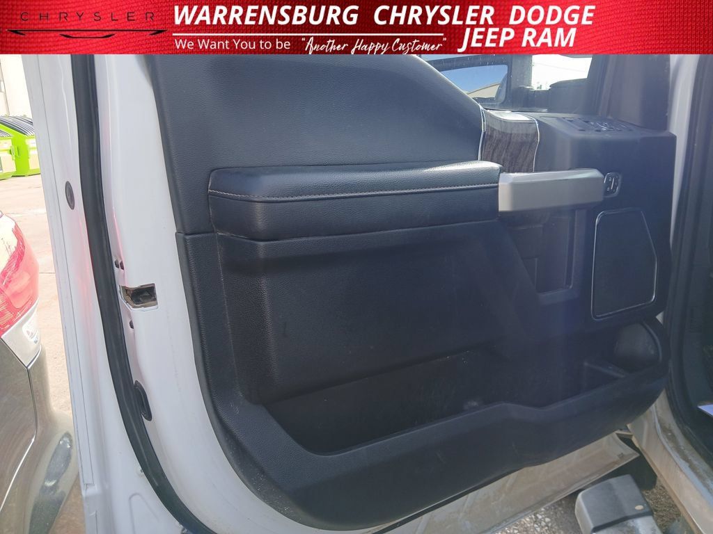 Used 2019 Ford F350 Lariat w/ Lariat Ultimate Package AWD/4WD image 9