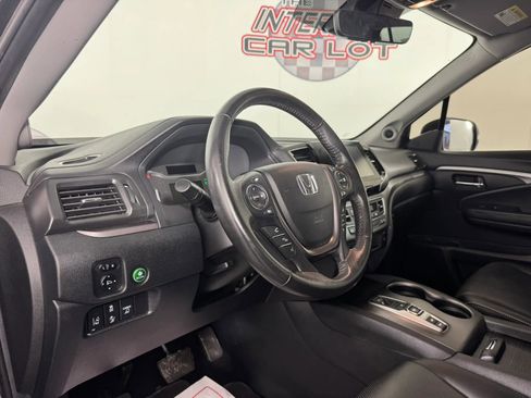 Used 2021 Honda Ridgeline RTL image 10