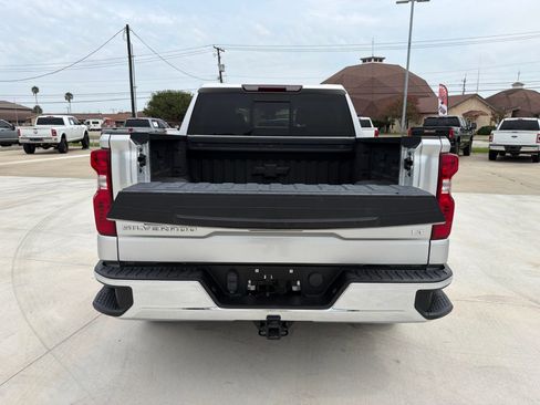 Used 2022 Chevrolet Silverado 1500 LT w/ Texas Edition Plus RWD image 16